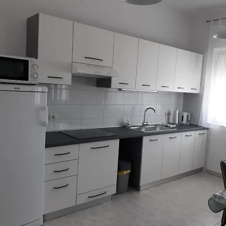 Duda 2 Apartman *