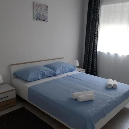 Duda 2 Apartman *