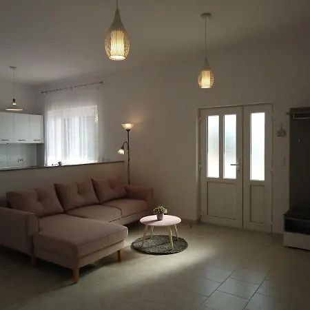Duda 2 Apartman Novi Vinodolski